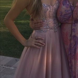 PROM champagne pink detailed sweetheart dress